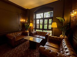 Gulf Hotel Colaba