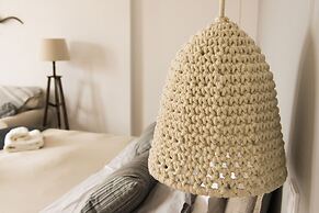 Syros Wellness Luxury Suites