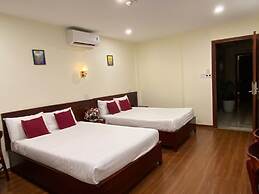 Le Centre Hotel