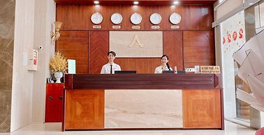 Le Centre Hotel