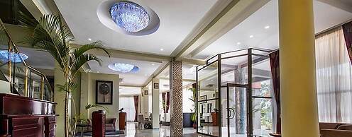 Sherbourne Hotel