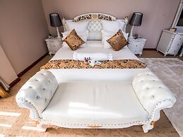 Sherbourne Hotel