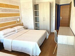 Hotel Diplomatic