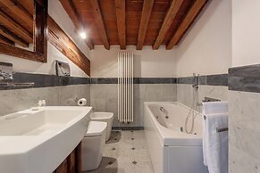 Elegant Duomo apartment