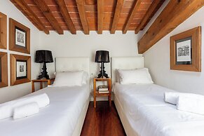 Elegant Duomo apartment