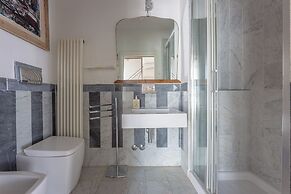 Elegant Duomo apartment