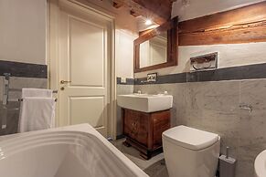 Elegant Duomo apartment