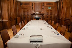 St Giles House Hotel