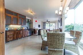 Mimosa Flat by Realty Group