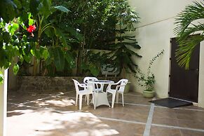 Mimosa Flat by Realty Group