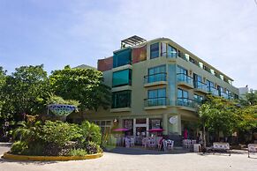 Mimosa Flat by Realty Group