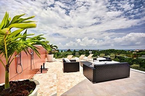 Via 38 PH Fuego by Realty Group