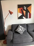 Home Plus Psirri Apartment