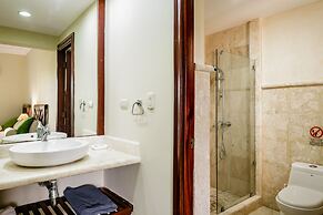 Palm Green Vacations Whitesands
