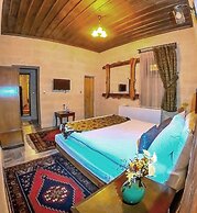 Larissa Cave Hotel
