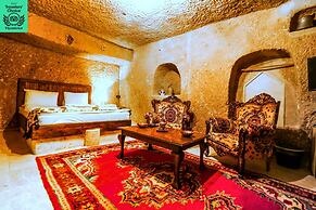 Larissa Cave Hotel