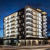Mowbray East Apartments