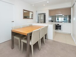 Mowbray East Apartments