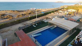 Camping Balneario Los Delfines