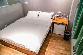 l-stack B&B
