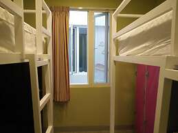 Heyyo Hostel