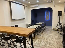 Heyyo Hostel