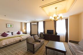Sky Hotel Uozu