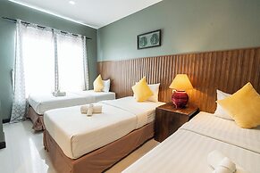 The Palm Hotel