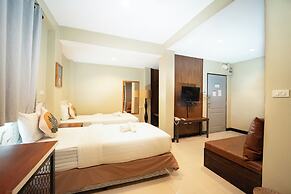 The Palm Hotel