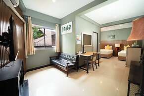 The Palm Hotel