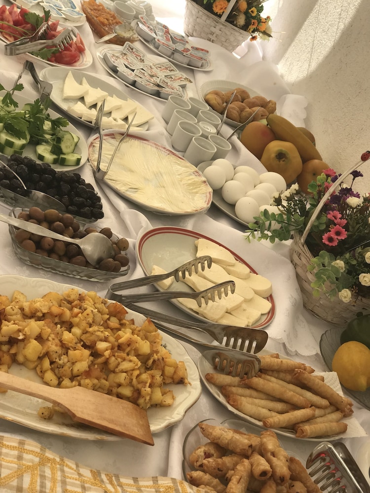 Halikarnas Pansiyon