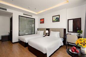 Golden Line Danang Hotel