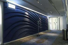 Guangzhou Planet Hotel