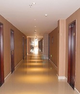 Quanrui Business Hotel