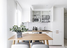 Mad Apartments by Olala Homes