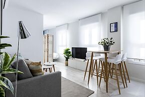 Mad Apartments by Olala Homes