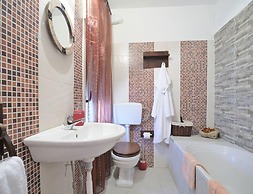 La Casa Di Evita