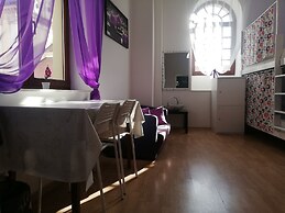 Lorf Hostel&Coffee