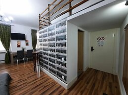 Lorf Hostel&Coffee