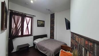 Lorf Hostel&Coffee