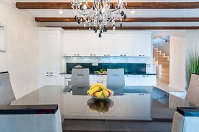 Villa Fema