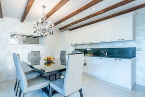 Villa Fema