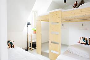 The Green Elephant Hostel & Spa