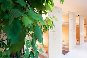 The Green Elephant Hostel & Spa