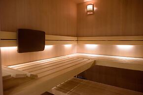 The Green Elephant Hostel & Spa