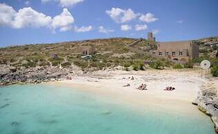 Superlative 4 Bedroom Villa With Private Pool