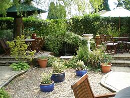 Haigs Hotel