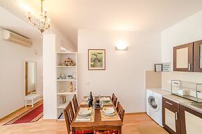 Apartments Daria 206