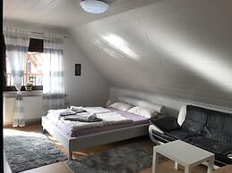 Privatzimmer König