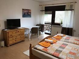 Privatzimmer König